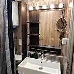 Apartment Cozy With Balcony, 5 Min Away From The Beach- Part Of The Family 'vicki Apart *