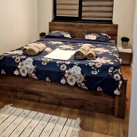דירה Cozy With Balcony, 5 Min Away From The Beach- Part Of The Family 'vicki Apart *